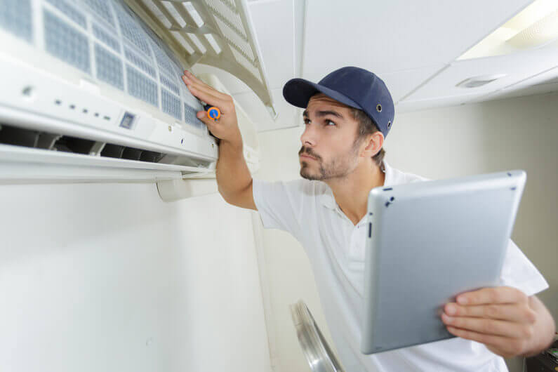The Top 10 Questions to Ask Your HVAC Contractor Before Hiring Them
